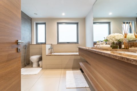 Villa de 4 chambres à Dubai, UAE No. 183240 12