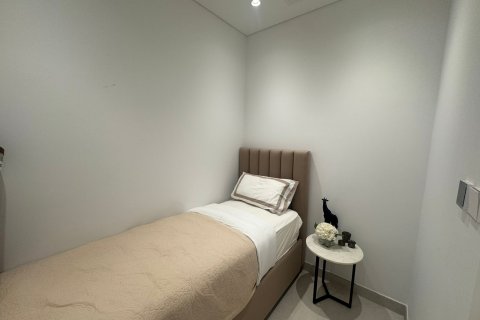 2 bedrooms Apartment in Dubai, UAE No. 183242 18
