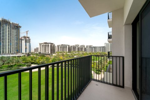 3 bedrooms Apartment in Dubai, UAE No. 183238