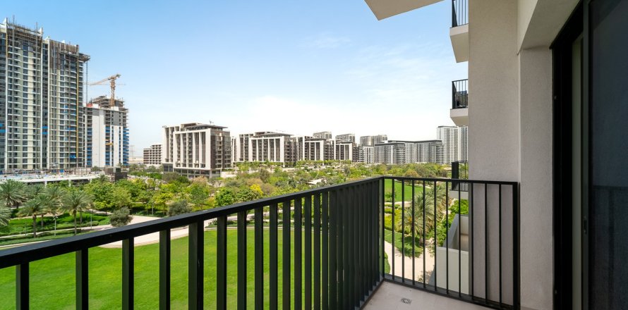 3 bedrooms Apartment in Dubai, UAE No. 183238