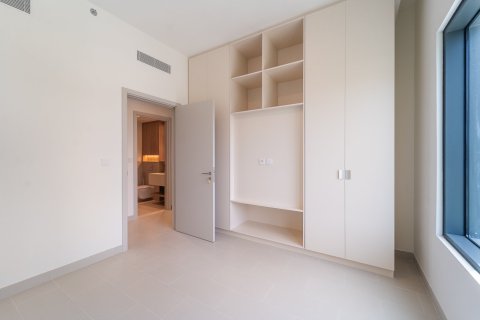 3 bedrooms Apartment in Dubai, UAE No. 183238 12