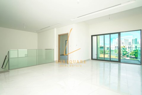 5 bedrooms Villa in Al Furjan, UAE No. 144071 18