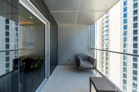 Квартира с 2 спальнями в The Address Residence Fountain Views, ОАЭ №194345 10