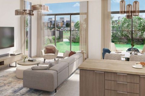 4 bedrooms Villa in Dubai, UAE No. 198598 12