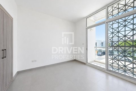 Таунхаус с 3 спальнями в Arabella Townhouses, ОАЭ №193380 19
