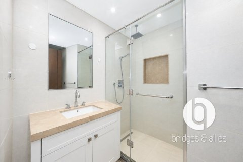 4 bedrooms Apartment in Downtown Dubai (Downtown Burj Dubai), UAE No. 163761 3