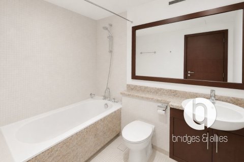 1 bedroom Apartment in Downtown Dubai (Downtown Burj Dubai), UAE No. 163763 3