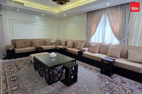 Villa de 5 dormitorios en Dubai, UAE No. 187421 4