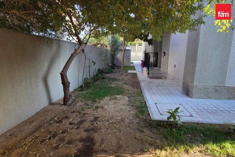 Villa de 5 dormitorios en Dubai, UAE No. 187421 18