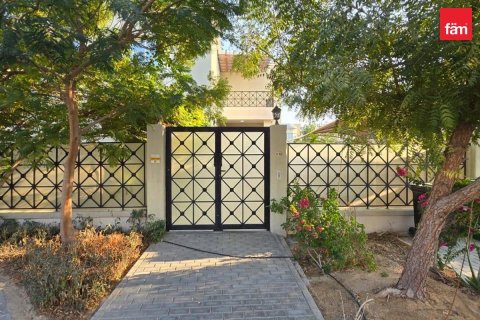Villa de 5 dormitorios en Dubai, UAE No. 187421 19