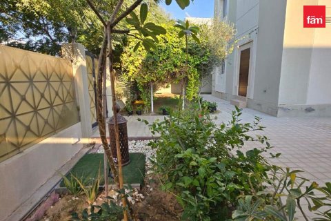 Villa de 5 dormitorios en Dubai, UAE No. 187421 17