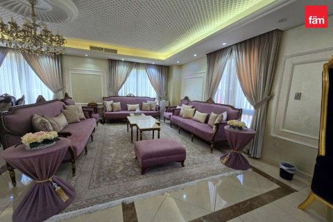 Villa de 5 dormitorios en Dubai, UAE No. 187421 3