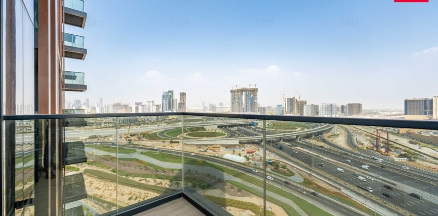 Appartement de 2 chambres à Dubai, UAE No. 203016