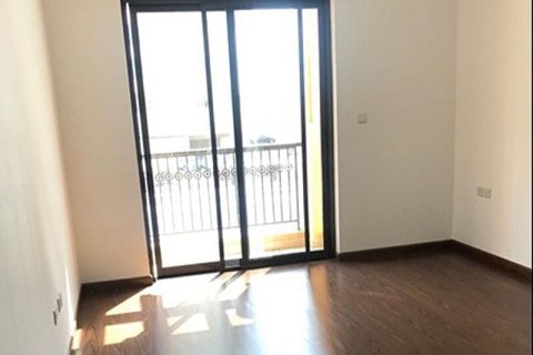 5 bedrooms Villa in Bloomingdale, UAE No. 170574 11