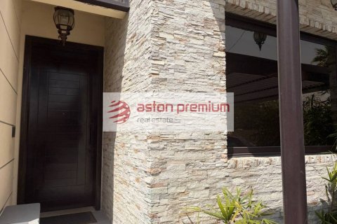 Villa de 4 dormitorios en DAMAC Hills (Akoya by DAMAC), UAE No. 148047 8