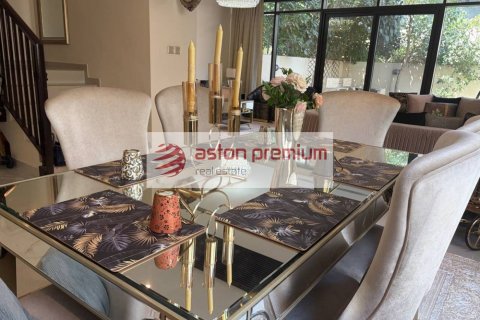 Villa de 4 dormitorios en DAMAC Hills (Akoya by DAMAC), UAE No. 148047 25