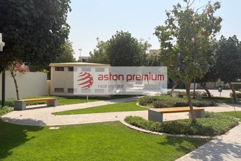 Villa de 4 dormitorios en DAMAC Hills (Akoya by DAMAC), UAE No. 148047 9