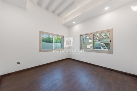 4 bedrooms Villa No. 129256 17