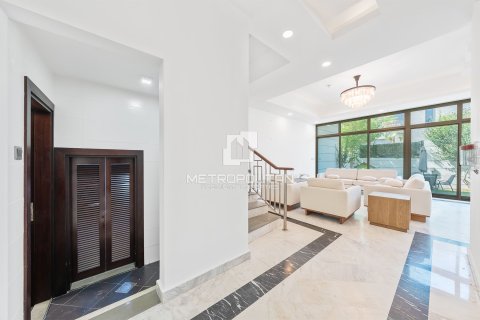 4 bedrooms Villa No. 129256 12