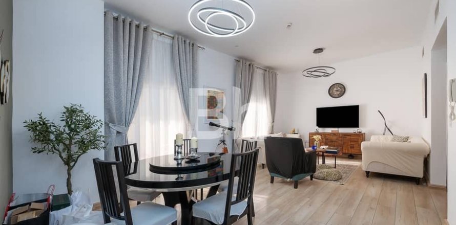 3 bedrooms Apartment No. 114789