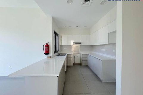 Townhouse de 4 dormitorios  No. 114792 10