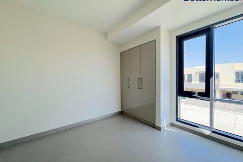 Townhouse de 4 dormitorios  No. 114792 8