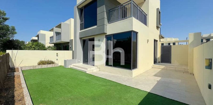 Townhouse de 4 dormitorios  No. 114792