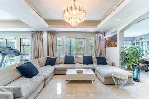 Villa de 5 dormitorios en Jumeirah Village Triangle, UAE No. 199781 19