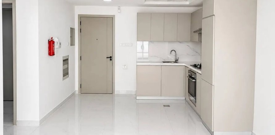 2 bedrooms Apartment in Dubai, UAE No. 199783