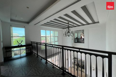 Villa de 4 chambres à Dubai, UAE No. 144582 15