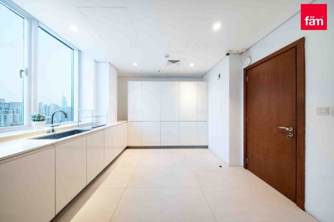 5 bedrooms Apartment  No. 117875 11