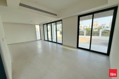 Вилла с 4 спальнями в Дубай, ОАЭ №141247 11