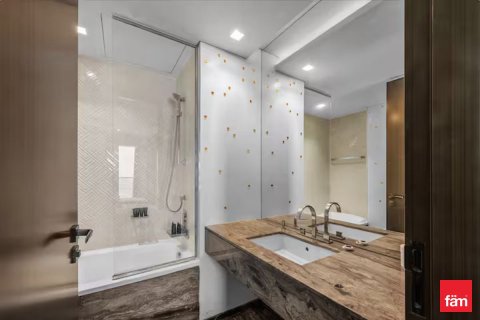 Квартира с 2 спальнями в Дубай Марина, ОАЭ №141243 14