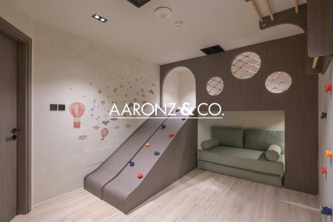 Квартира с 2 спальнями в Dorra Bay, ОАЭ №136865 10