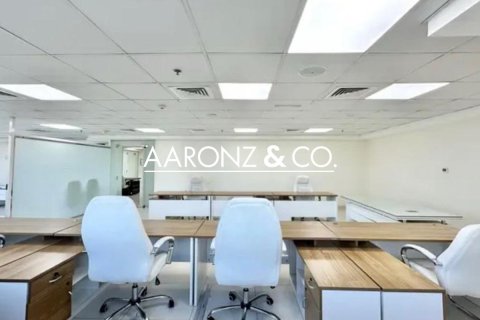 Office de 142m² à Jumeirah Lake Towers, UAE No. 136864 8