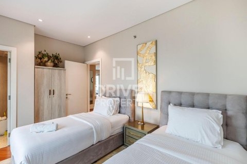 2 bedrooms Apartment in Business Bay, UAE No. 193342 3