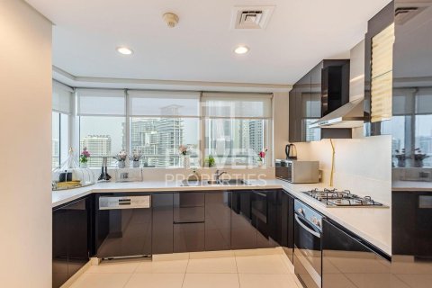 2 bedrooms Apartment in Business Bay, UAE No. 193342 12