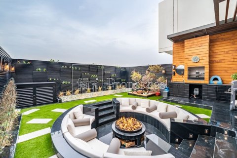 Villa de 4 dormitorios  No. 131370 4