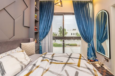 Villa de 4 dormitorios  No. 131370 28