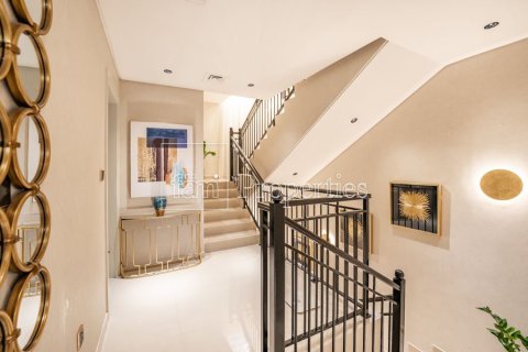 Villa de 4 dormitorios  No. 131370 17