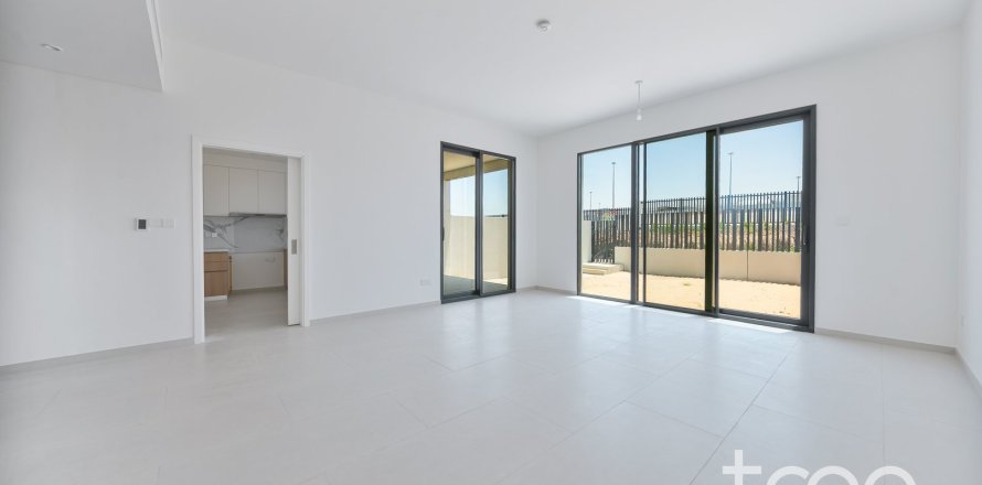 Townhouse de 4 dormitorios en Dubai, UAE No. 173947