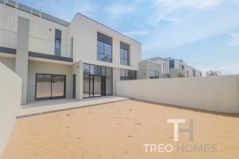Townhouse de 3 dormitorios en Al Furjan, UAE No. 80279 1