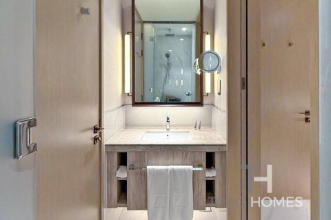 Appartement de 2 chambres à Address Harbour Point, UAE No. 80282 9