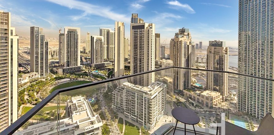 Appartement de 2 chambres à Address Harbour Point, UAE No. 80282