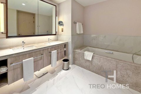 Appartement de 2 chambres à Address Harbour Point, UAE No. 80282 12