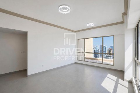 Appartement de 4 chambres à Sadaf, UAE No. 202559 11