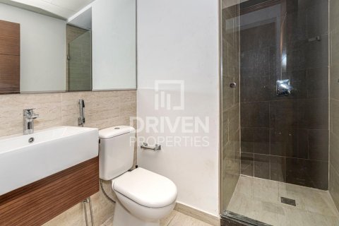 Apartment de 2 dormitorios en Umm Al Sheif, UAE No. 202555 14