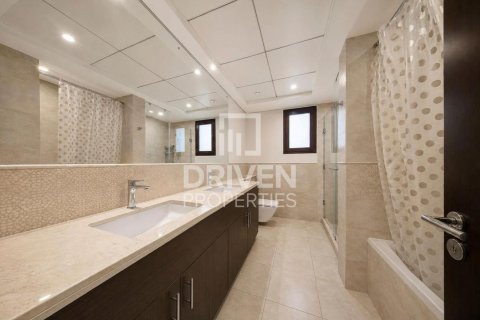 Villa de 4 chambres à Mirdif, UAE No. 202556 23