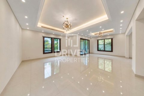 Villa de 4 chambres à Mirdif, UAE No. 202556 6