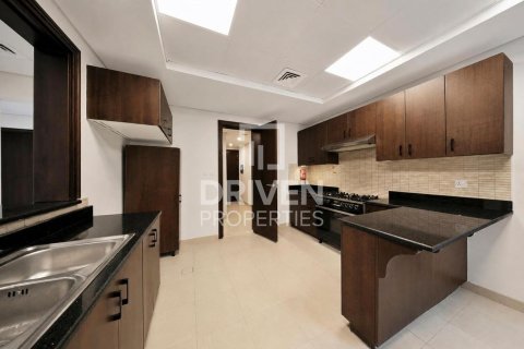 Villa de 4 chambres à Mirdif, UAE No. 202556 10